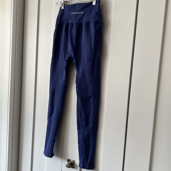 ALPHALETE Purple Leggings sz L - Picture 3 of 10